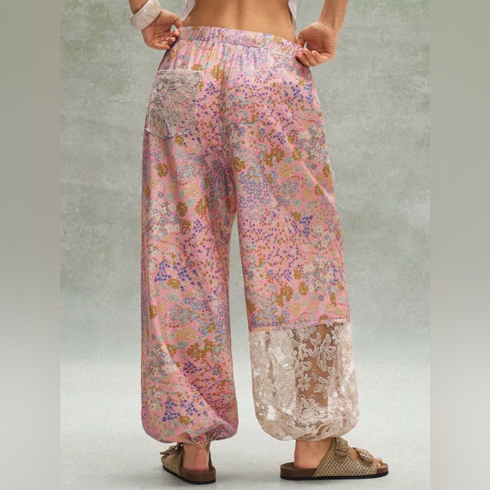 Boho lace pants Women’s Pink Floral Boho Wide-Leg jogger style Pants - Picture 5 of 5